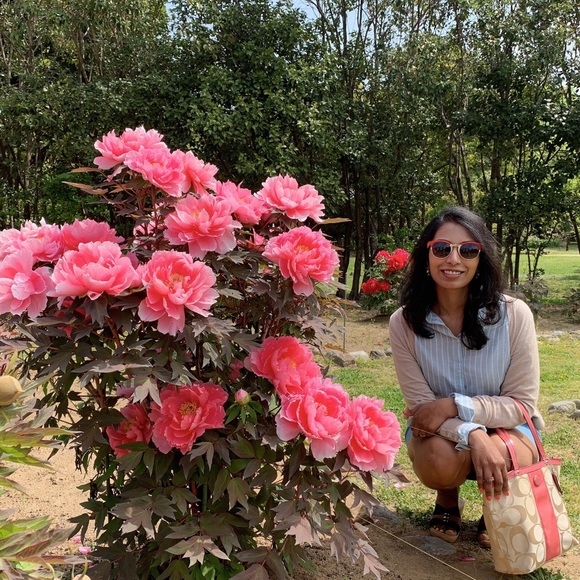 Meet your Posher, Elizabeth - Picture 1 of 1